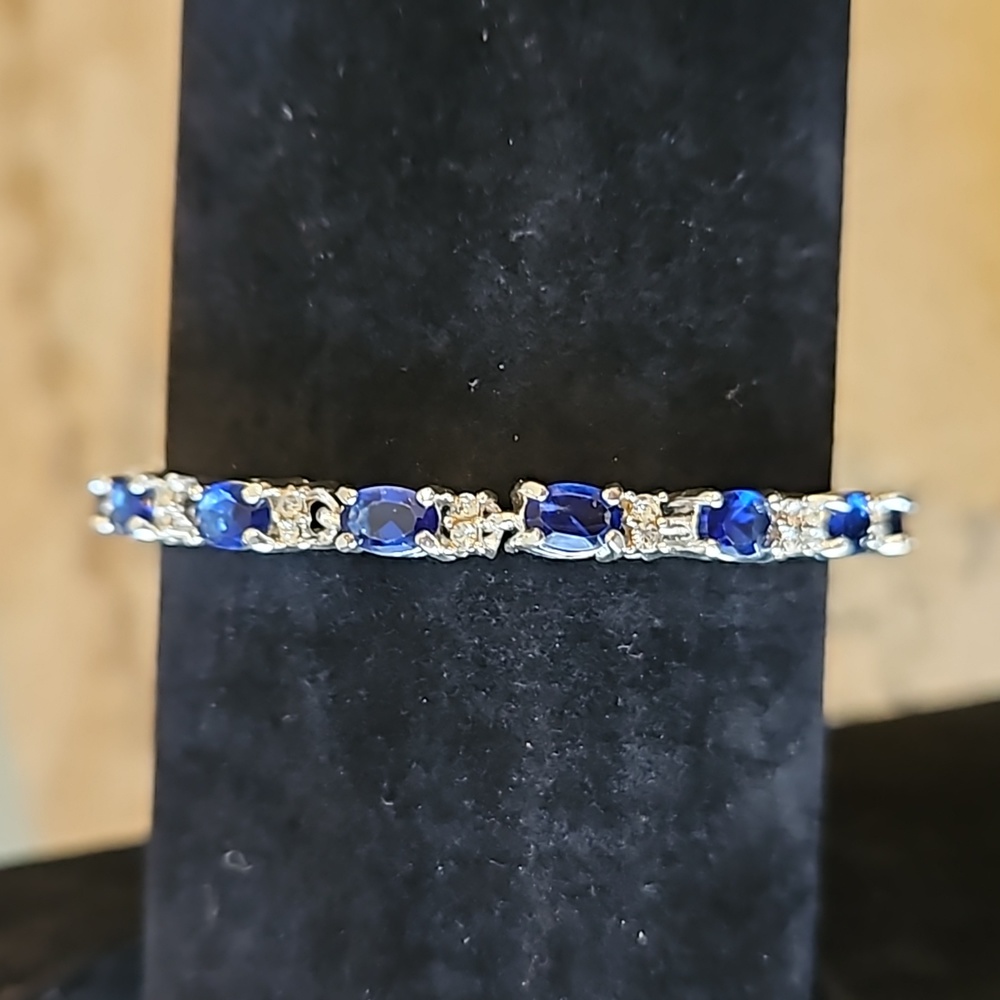 Avon Tennis Bracelet Blue White Sapphire CZ Rhinestone Crystal Silver December